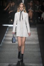 Louis Vuitton SS15  Fashion, Velvet fashion, Clothes