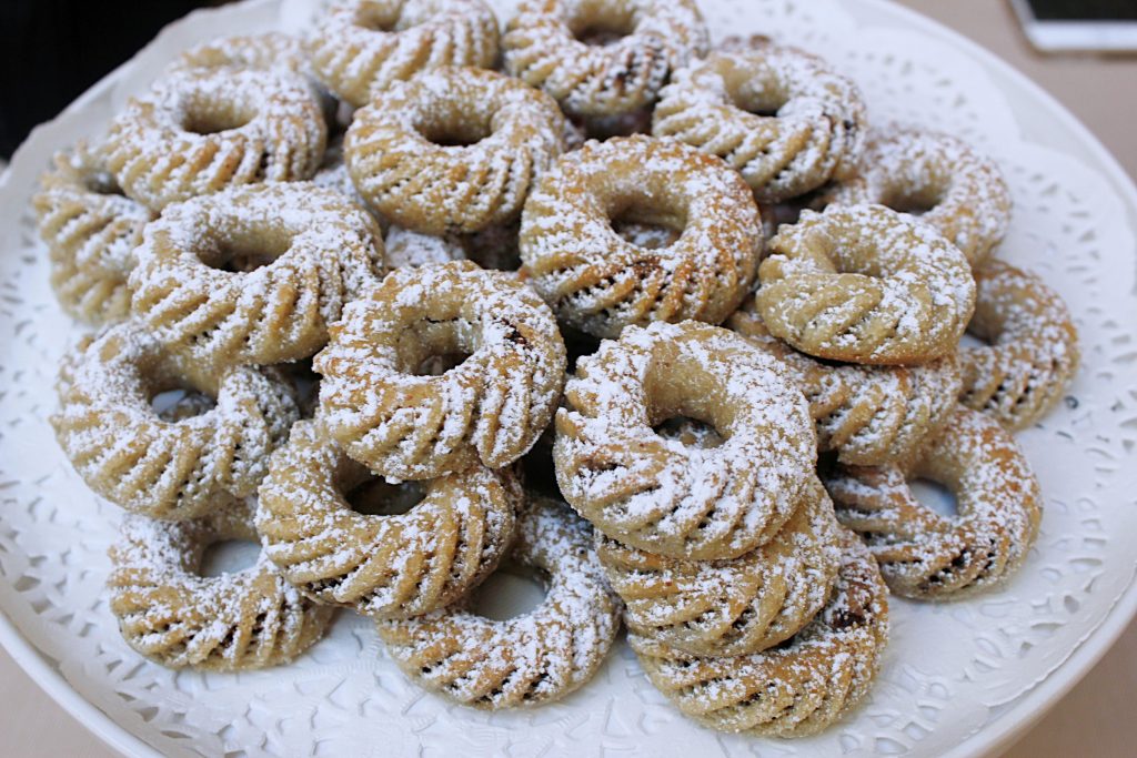 Sugar dusted shortbread cookies at Taste of WAFI