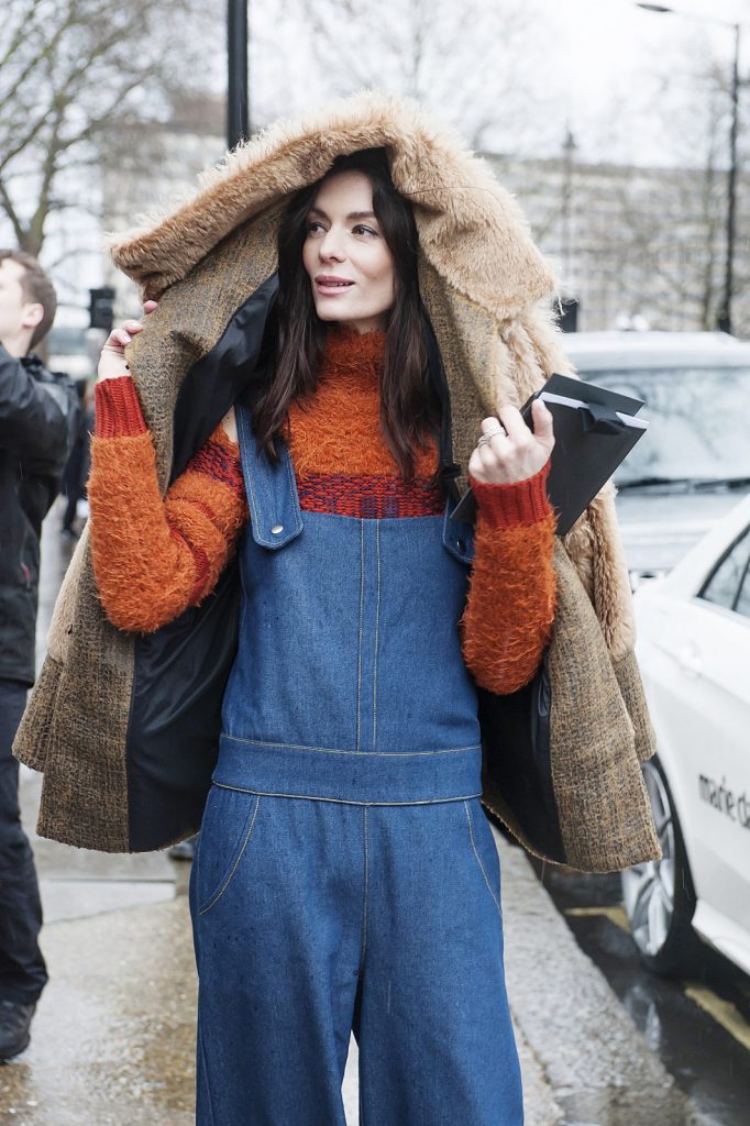 Denim dungarees are given new life with winter layering. Image courtesy of IMAXTree