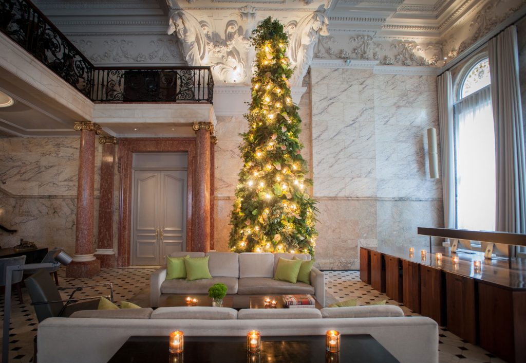 London Edition hotel Christmas tree designed by Belgian floral artist Mark Colle