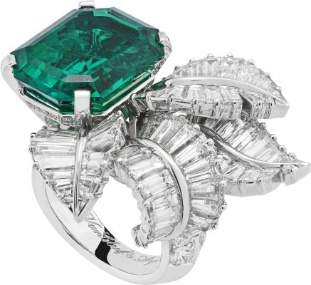 Canopée ring - White gold, platinum, round and baguette-cut diamonds, one emerald-cut emerald of 13.52 carats (Colombia)