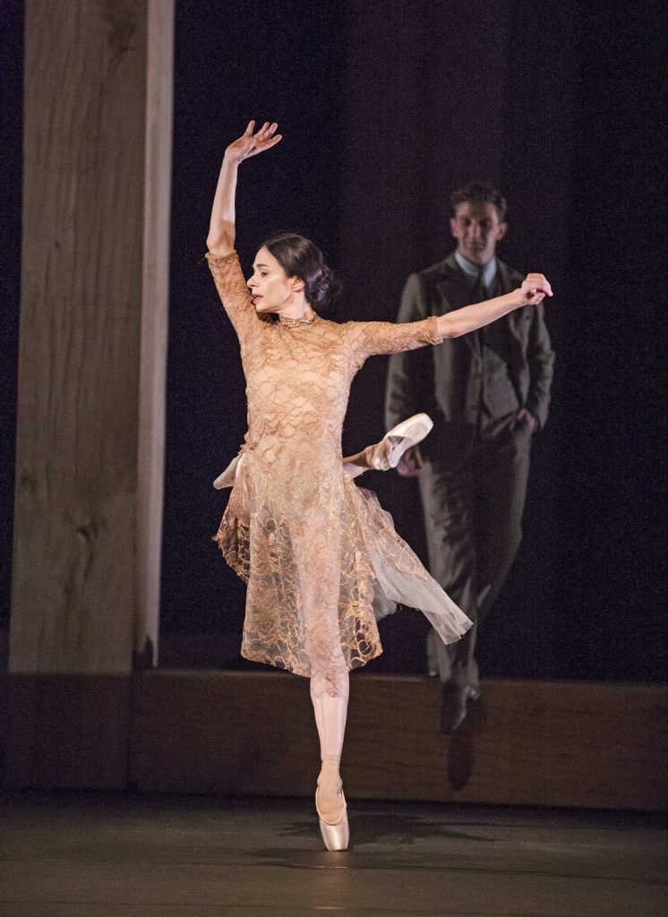 Alessandra Ferri and Gary Avis in Woolf Works, The Royal Ballet. Photographed by Tristram Kenton