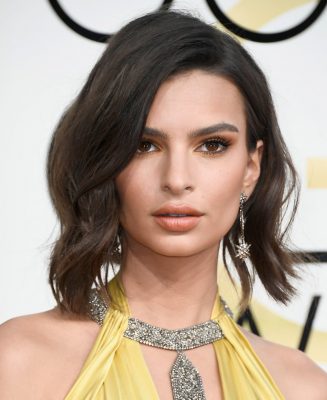 Emily Ratajkowski has never looked better than with this textured lob. What MOJEH was surprised to learn is that this hairdo is just an illusion. Nonetheless, the cut looks great on this star, and MOJEH thinks Ratajkowski should take the plunge and opt for the real deal