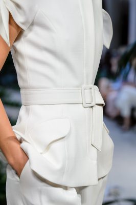 Accentuate your waistline with the sleekness of a white belt. The brightness of this Carolina Herrera accessory combined with the sleekness of a simple buckle-style design will bring focus to the smallest part of your anatomy and amplify all ensembles
