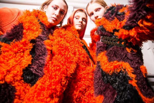 Bold fluffy jackets and military-inspired pieces captivated the mind of Dion Lee, with a strong focus placed on metal hardware accents and accompanying accessories.DION LEE