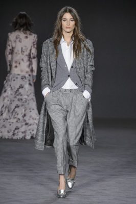 DAKS: Sharp tailoring came to the fore at DAKS in the form of blazers, trench coats, pencil skirts and cropped trousers.