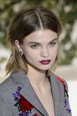 The Effect: A vampy two-tone lip in contrasting berry tones made a bold statement at La Perla.