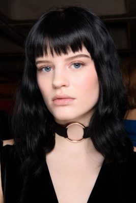 Roland Mouret: Bobs were both blunt and curly carving out a new cut for the season. Makeup came in the form of a light flick of liner and peachy lids