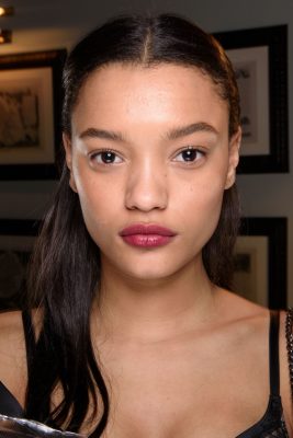 Temperley London: Plum lips and a healthy highlight kept models on the right side of glamour