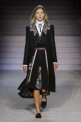 Temperley London: Alice Temperley's latest collection consisted of pretty floral prints, embroideries and structured cuts. We love the collection's cute pierrot collars.