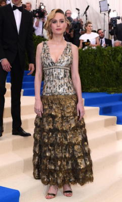 Brie Larson. Definitely a more subtle approach to the night, Larson’s ensemble was inspired, rather than created, by Kawakubo. Nonetheless, it is one that’s worthy of tribute. This Chanel pre-fall 2017 gown comes hand-appliqued in golden plumes that are layered in thick tiers atop gossamer tulle. The correlation to Rei’s work here stands in the play on proportion and layers, as witnessed in her 1998 spring/summer ready-to-wear collection