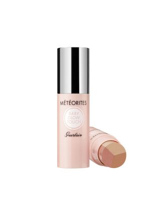 The Météorites Baby Glow Luminiser Touch also appears in three sun-kissed shades of caramel, rose and crème-beige for a more pearlescent approach to traditional bronzing shades
