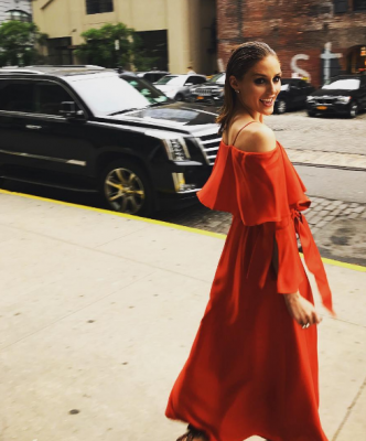 Olivia Palermo’s tangerine dress seems to breeze through the summer heat. Look for lightweight textiles such as silk seersucker and silk cottons for unparalleled comfort that’s teamed with elegance.