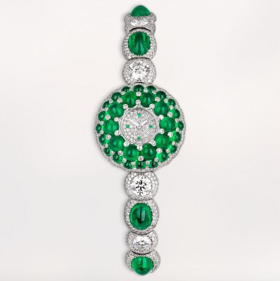 David Morris is known for being an exceptional watchmaker, and this emerald and diamond-encrusted timepiece pays homage to this fact. Years of artisanal excellence comes to a head, showcased by this exquisite jewellery piece