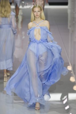 Ralph&Russo: Powdered blue and the occasional gleam of silver transcended the runway with a hybrid of structured silhouettes and whimsical dresses that showed a strong connection to the label's couture designs.