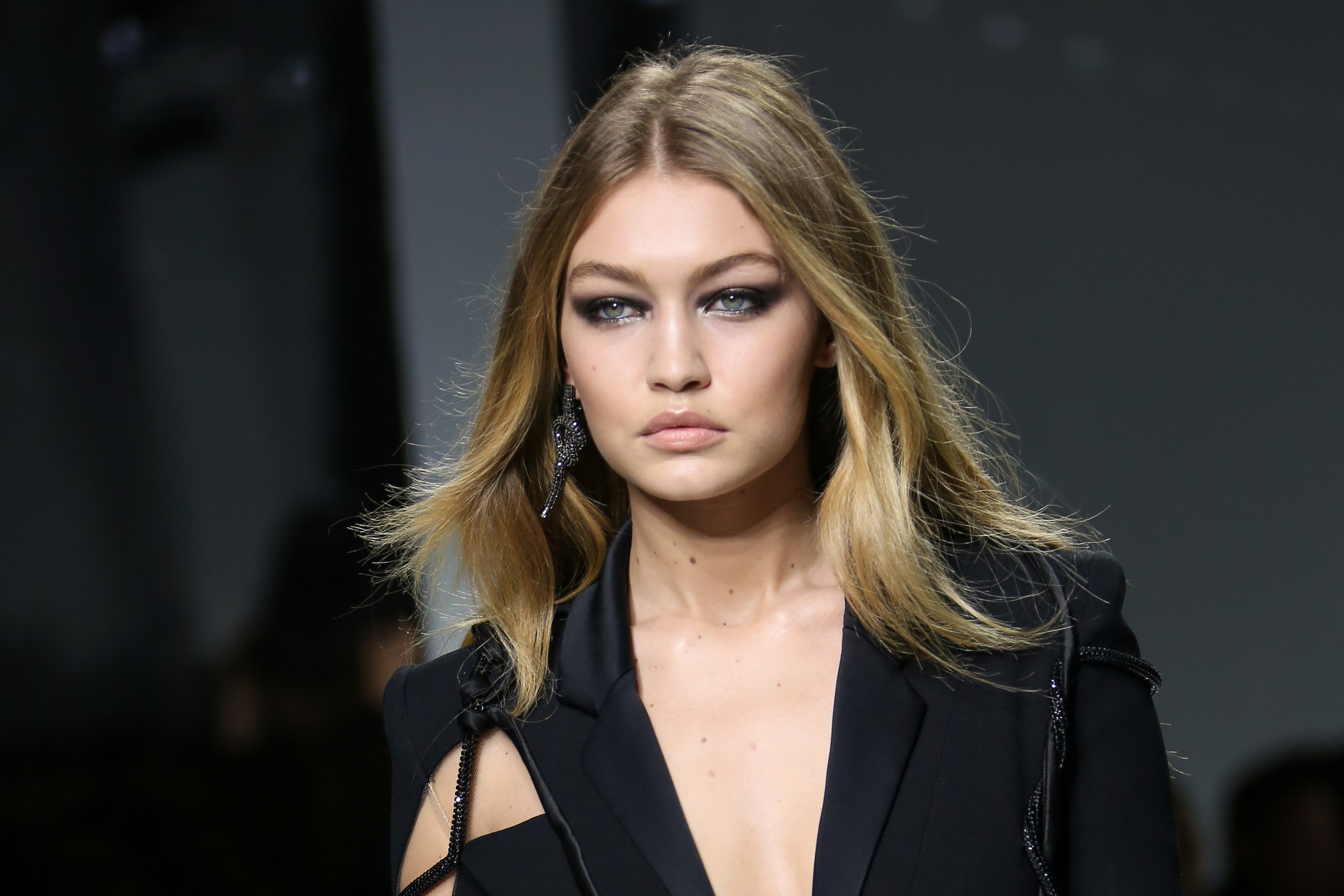 Who is the Atelier Versace Woman for 2016?