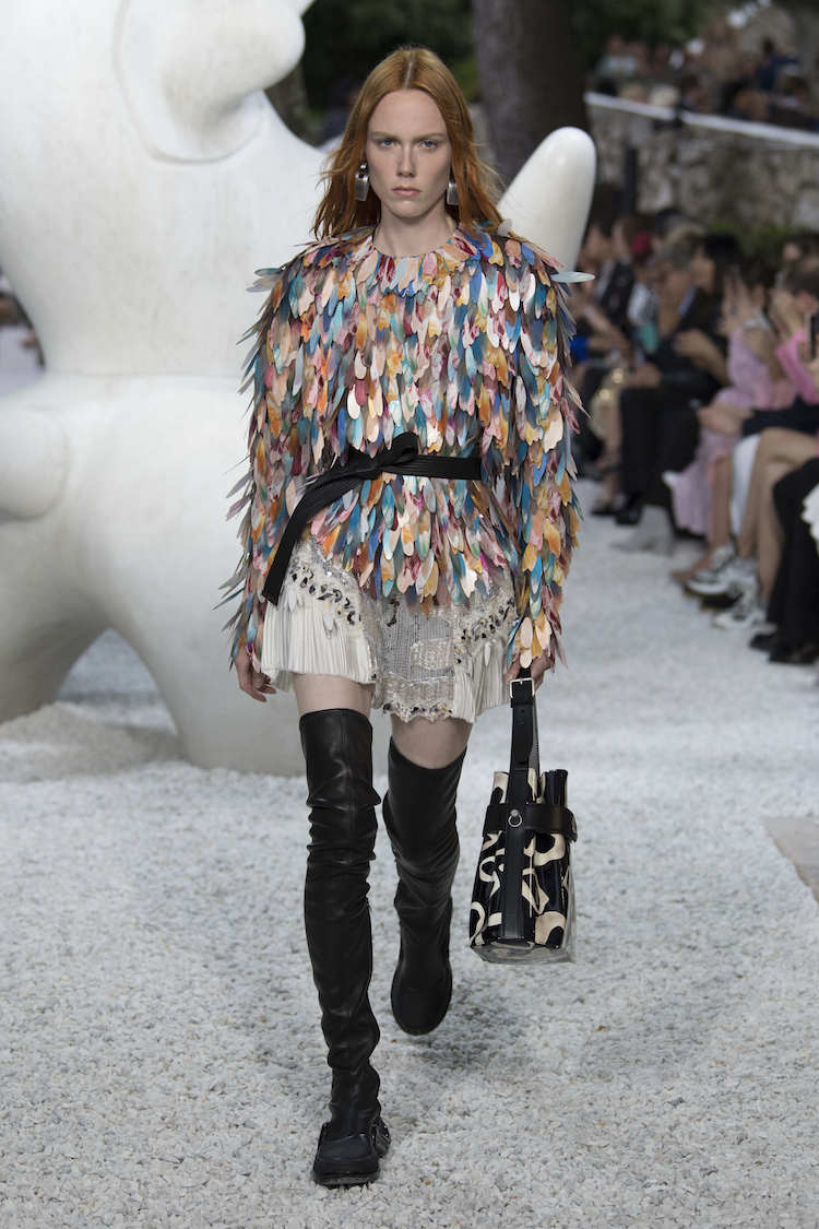 Here are the best looks from the Louis Vuitton Cruise 2019 show -  Luxurylaunches