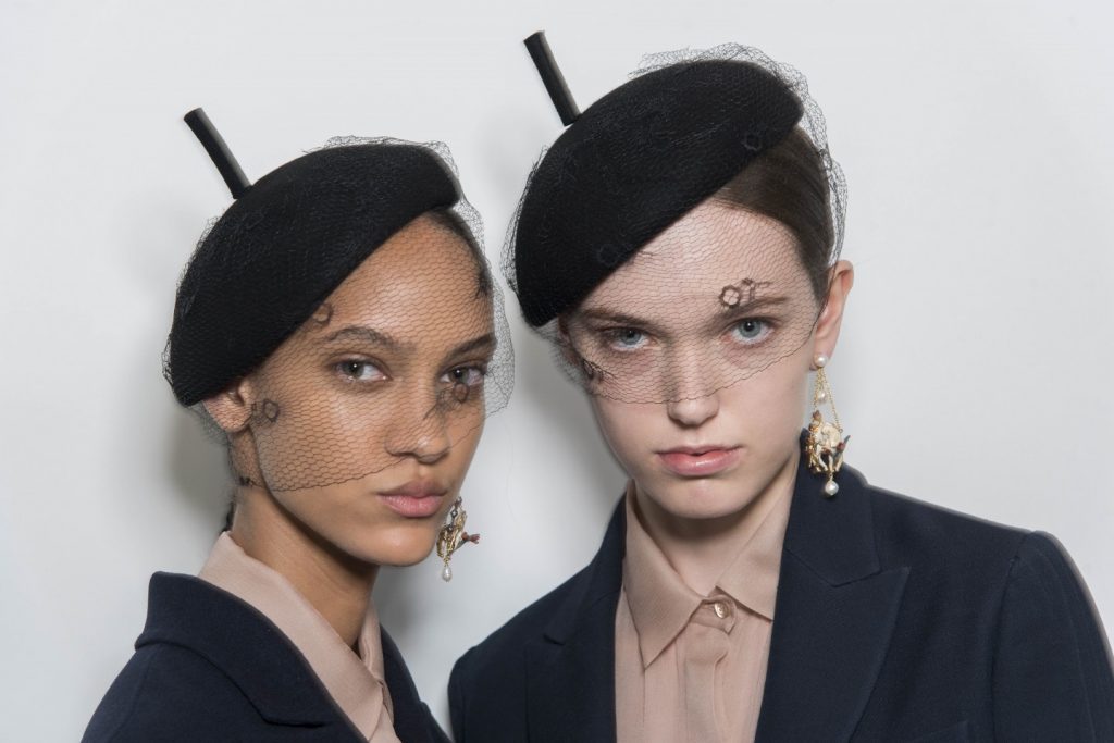 HCW AW18: Why The Haute Couture Headpieces Ruled Backstage | MOJEH