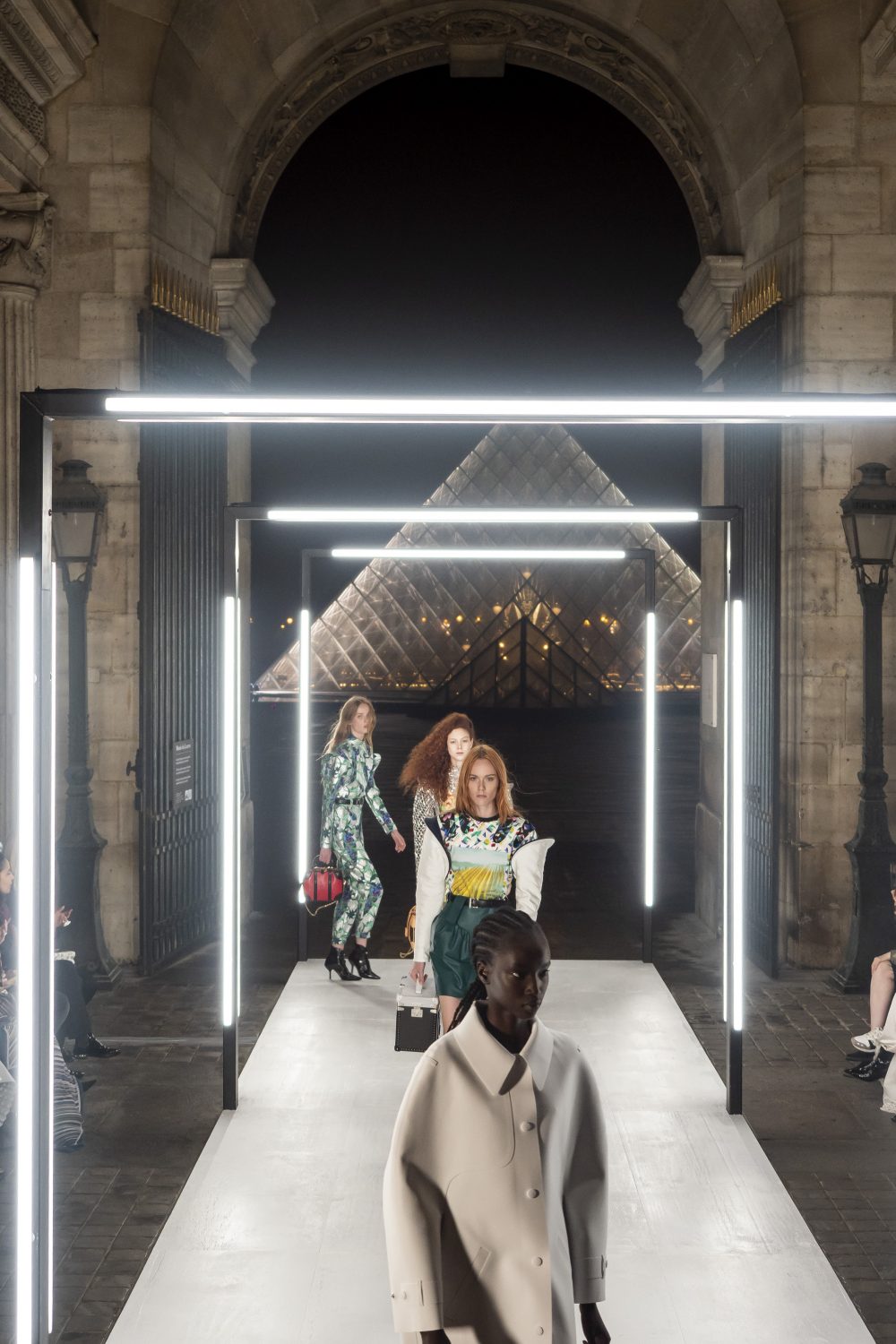 Louis Vuitton Illuminates the Louvre: PFW SS19