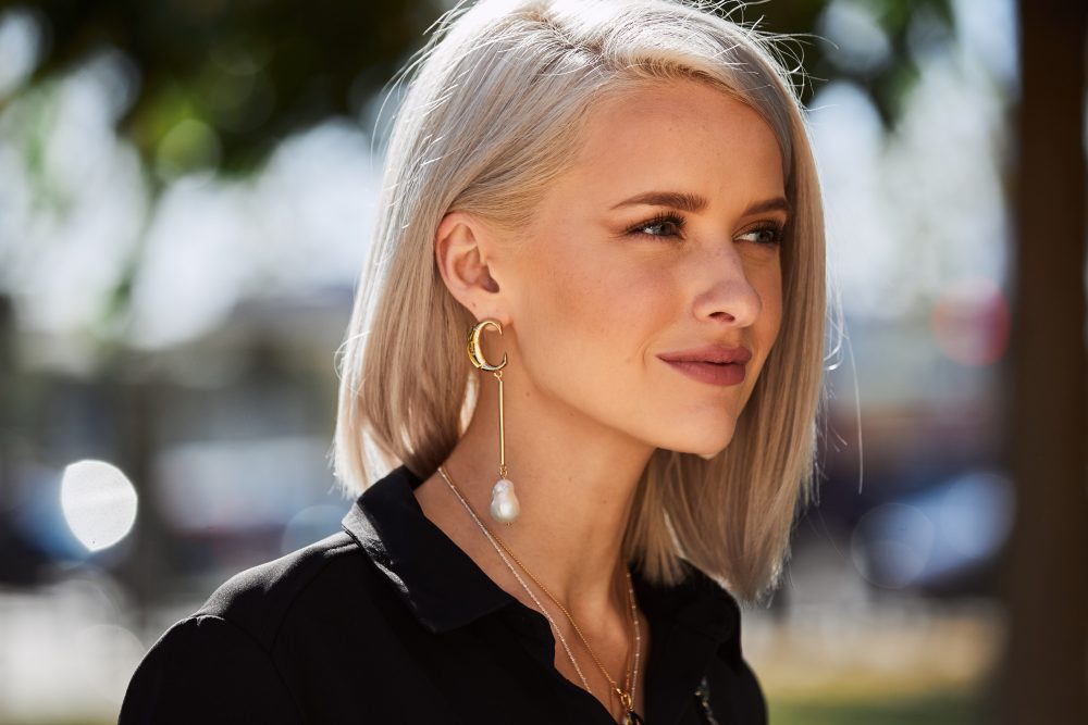 How To Wear The Pearl Earring Trend | Fashion | MOJEH Magazine
