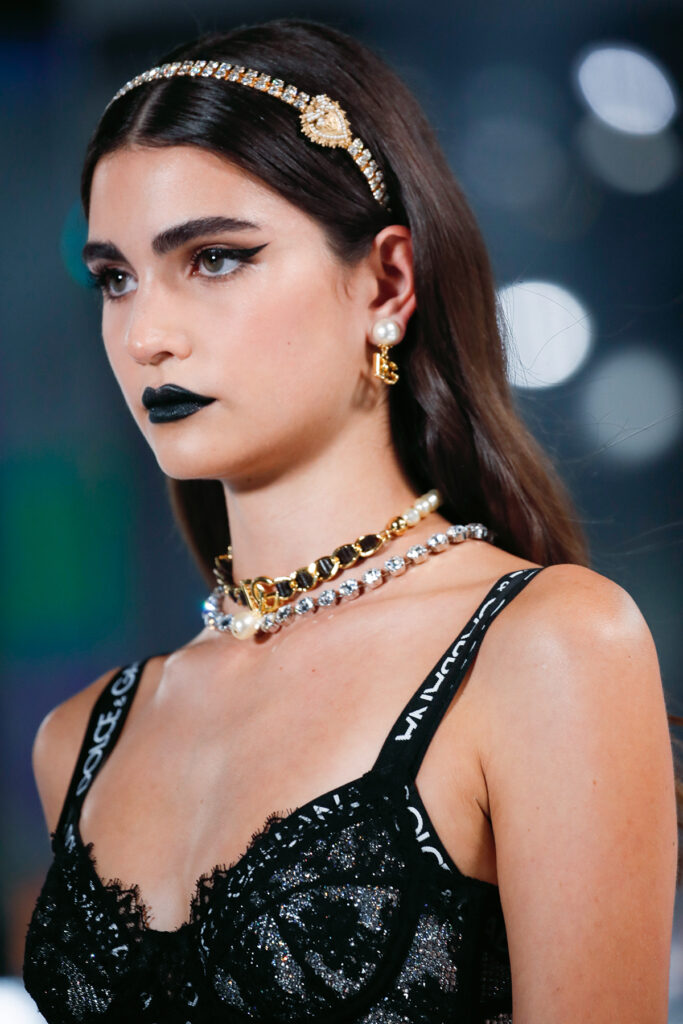 Five Jewellery Trends You'll See Everywhere In 2022