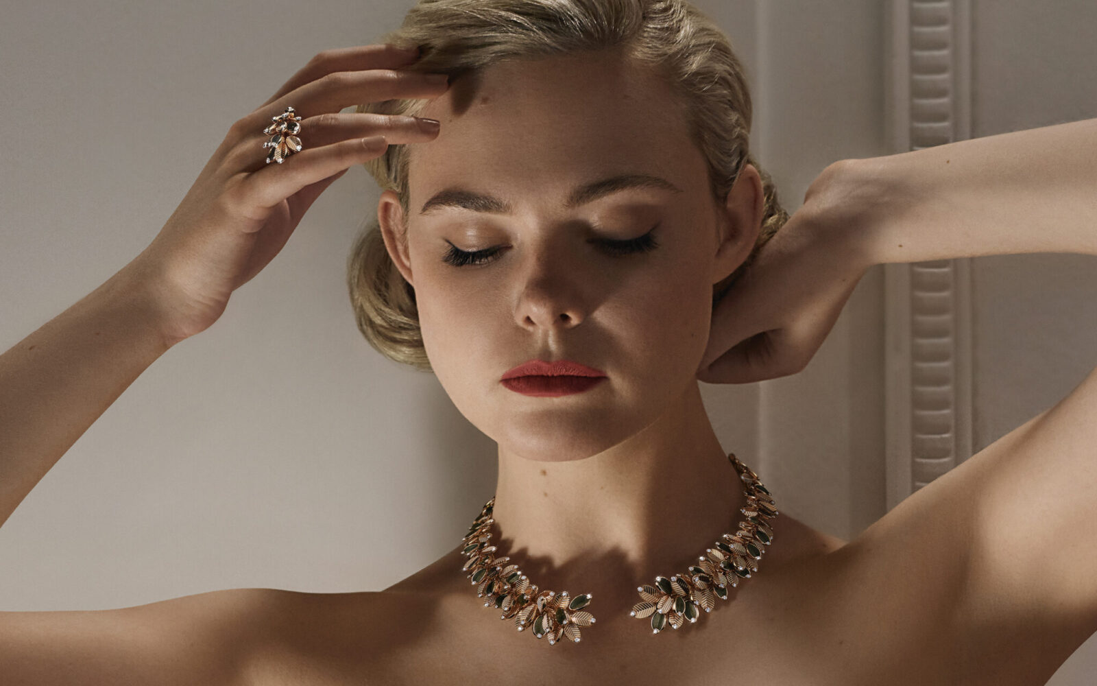 Elle Fanning Is The Face Of Cartier's Grain De Café Collection - MOJEH