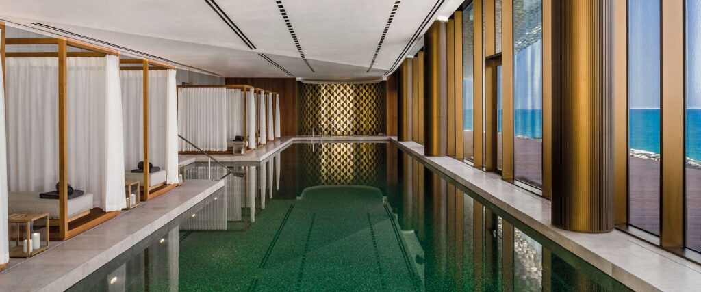 Bulgari Resort Dubai, The Bulgari Spa pool